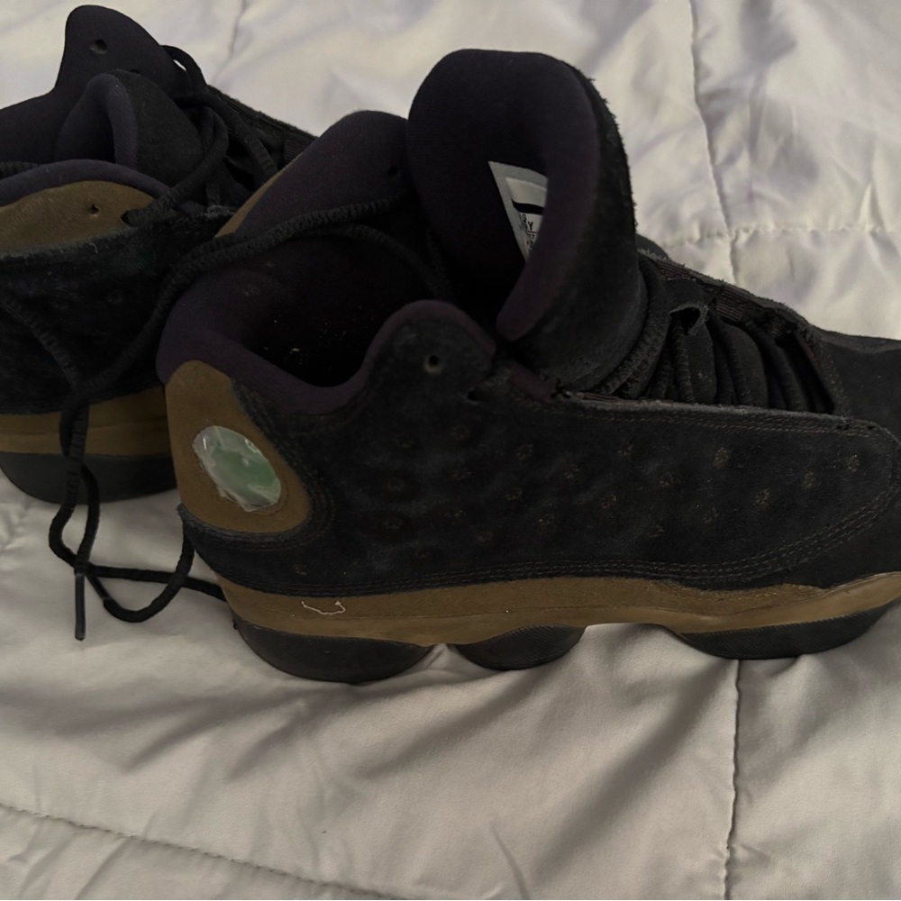 Air Jordan 13 Retro Olive size 5.5y
